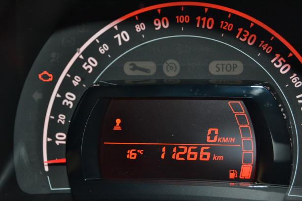 RENAULT TWINGO - 1.0 Equilibre