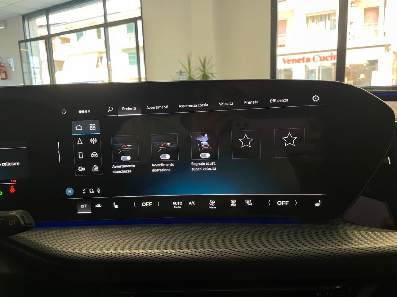 Nuova Audi Q5 SPB 2.0 TDI 204cv S-Line tech pro