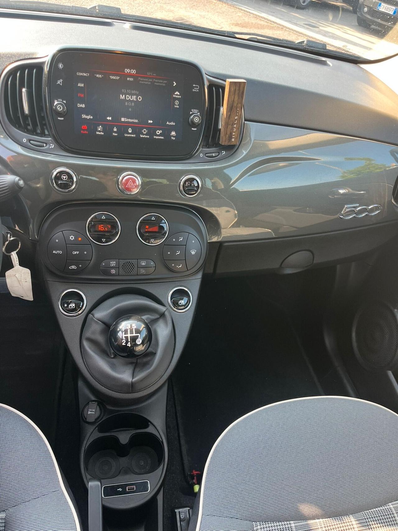 STUPENDA FIAT 500 CON TETTO APRIBILE