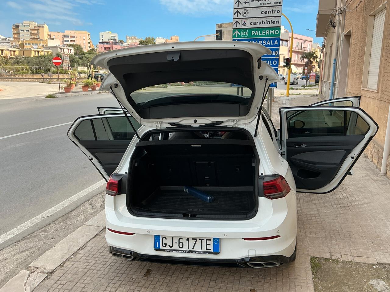 Volkswagen Golf 1.5 TSI 150 CV EVO ACT R-Line