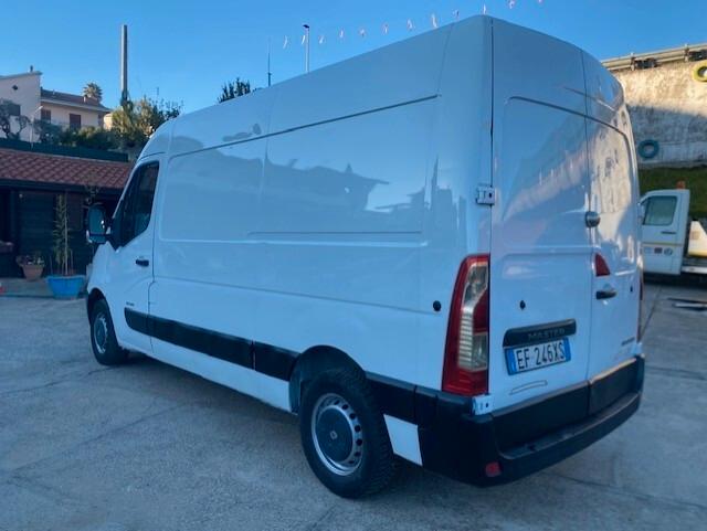 Renault Master 2.3 dCi