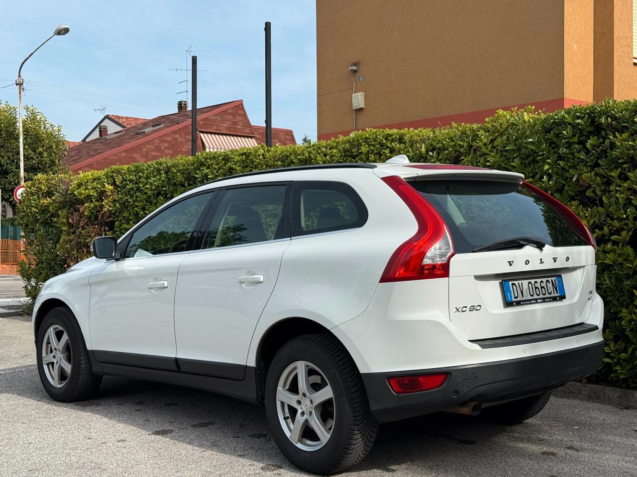 Volvo XC 60 XC60 2.4 D5 Summum