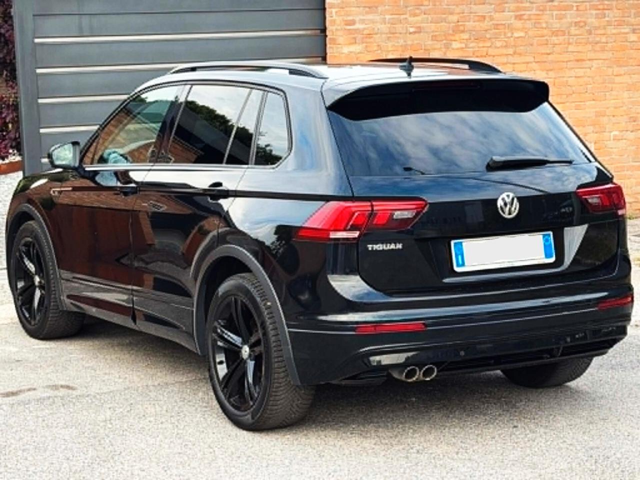 VW Tiguan1.6TDi115cv R-line-189.000KM-Garanzia-2019