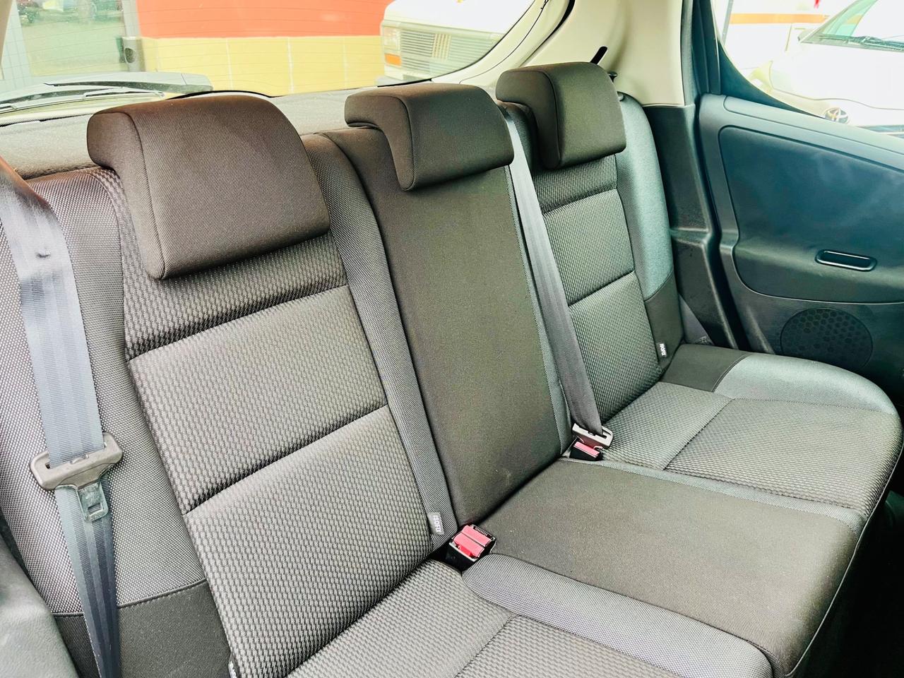 Peugeot 207 1.4 HDi 70CV 5p. Allure