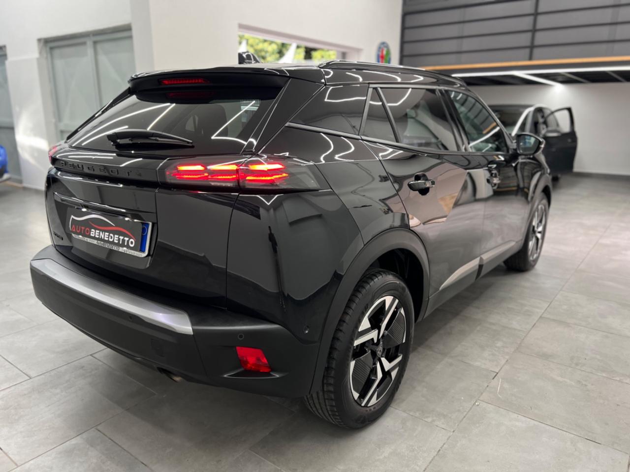 Peugeot 2008 100CV S&S Allure 12-2023