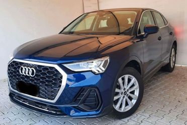 Audi Q3 35 TDI S tronic Business AUTO A NOLEGGIO NO SCORING