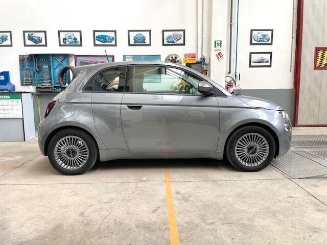 Fiat 500 500e 3+1 42 kWh Icon