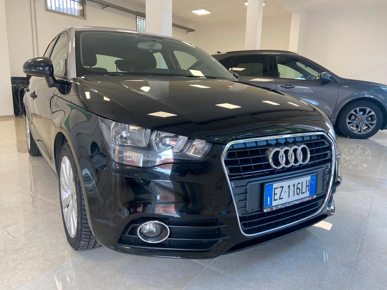 Audi A1 1.2 TFSI Attraction x neopatentati