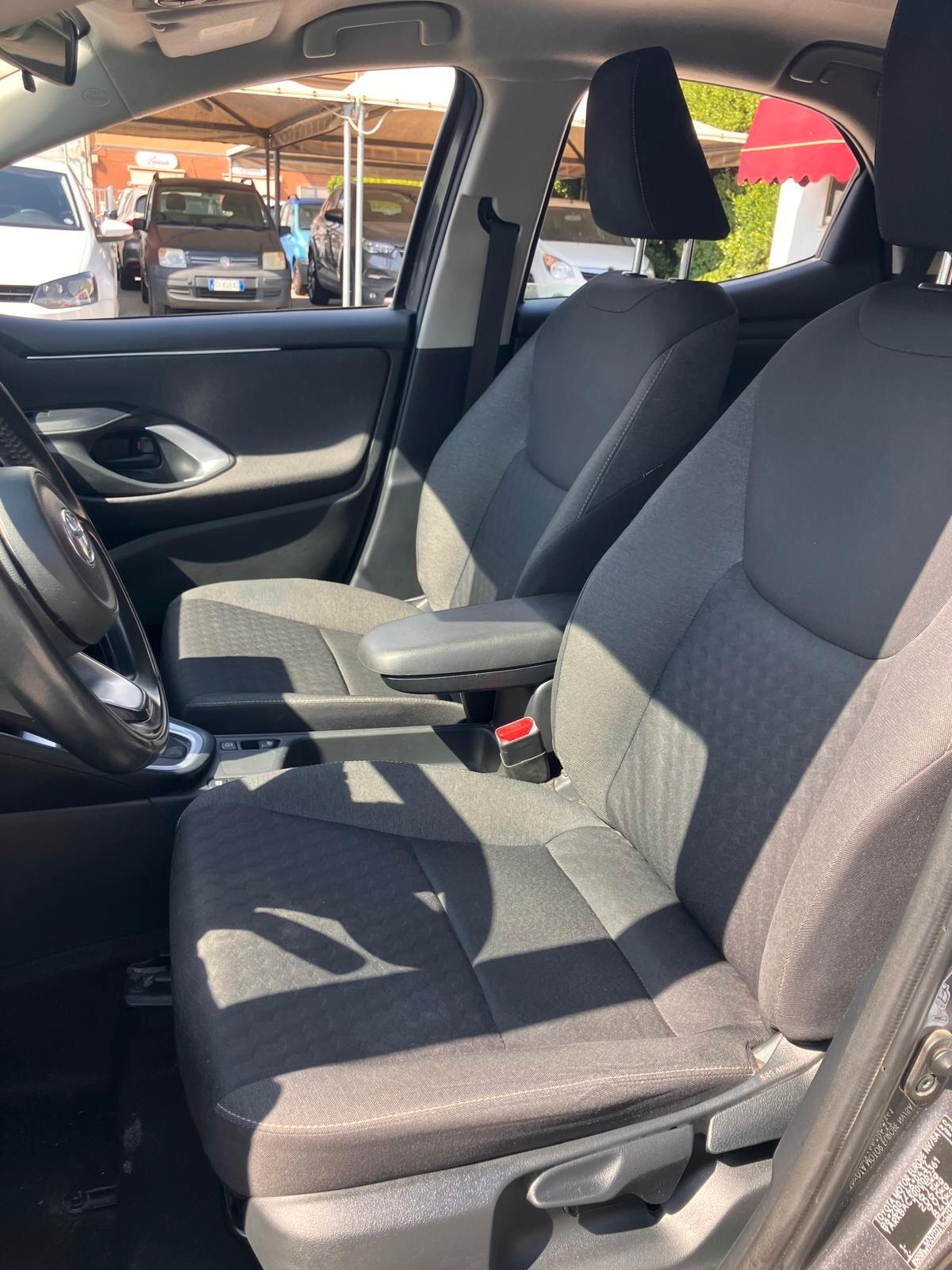 TOYOTA YARIS 1.5 115cv Hybrid 5 Porte Trend