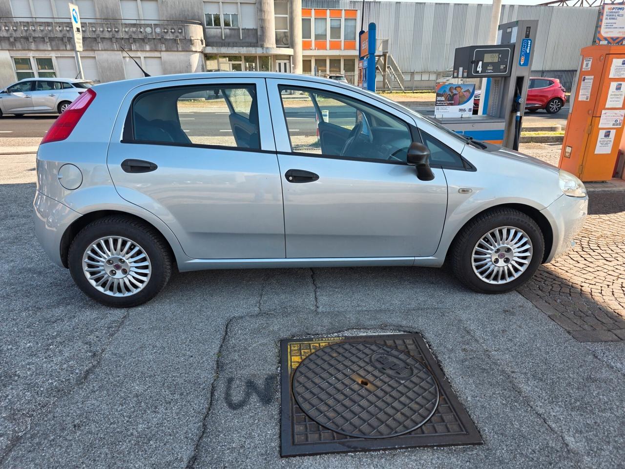 Fiat Grande Punto 1.3 MJT 75 CV 5 porte con 229.000km Neopatentati ok