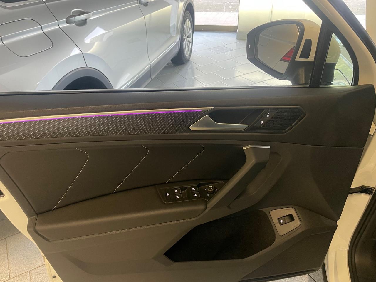 Volkswagen Tiguan 1.4 TSI eHYBRID DSG R-Line Led