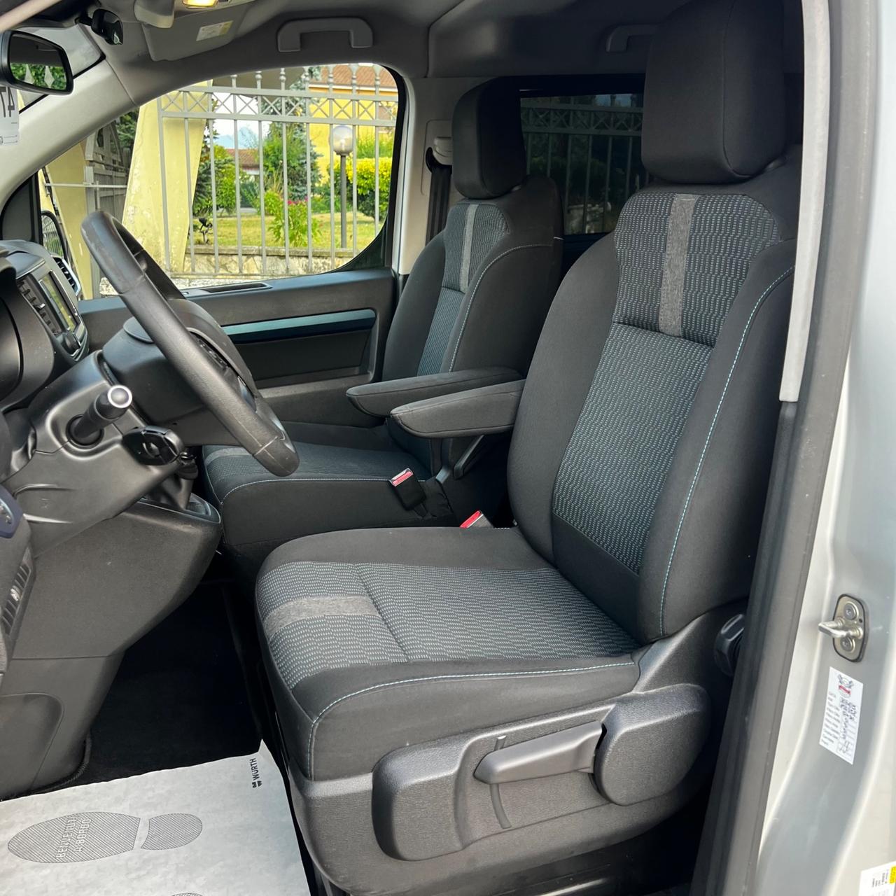 Peugeot Traveller 1.5 DIESEL 120 CV furgone 8 posti allestimento allure, UNICO PROPRIETARIO 06/2019