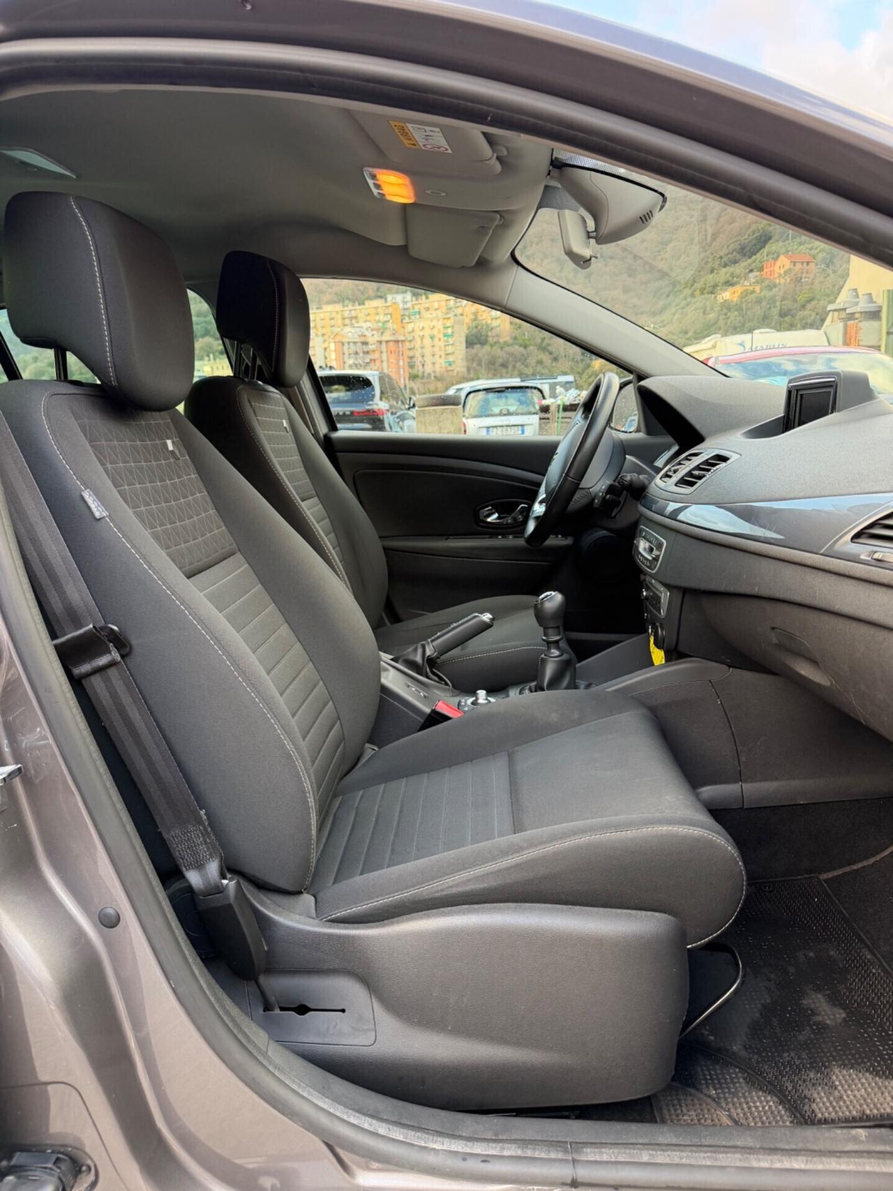 Renault Megane 1.5 dCi 110CV - EURO 6