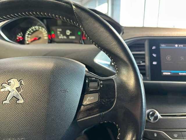 Peugeot 308 BlueHDi 100 S&S Active