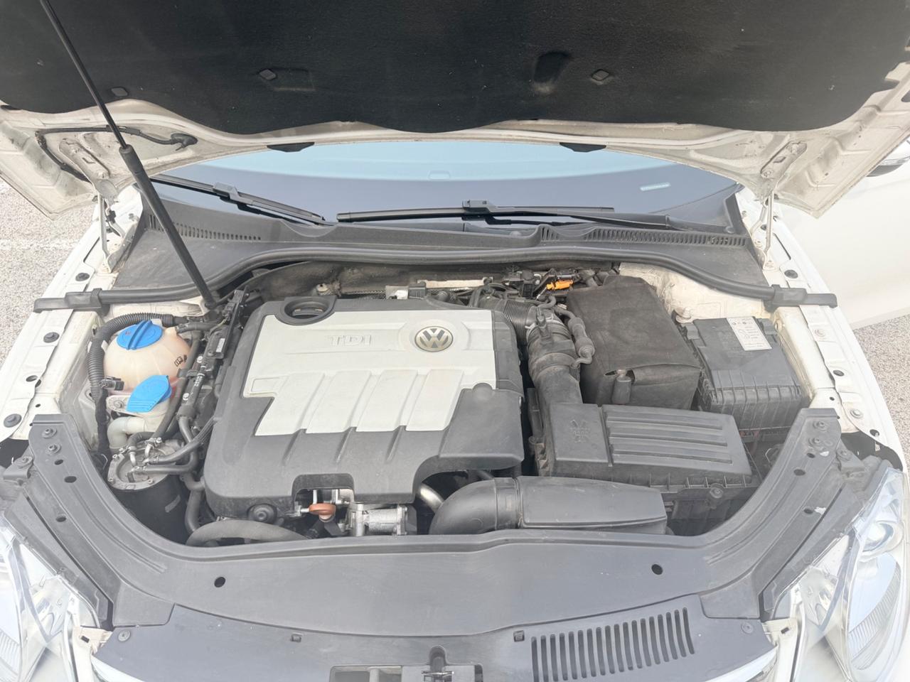 VW Eos 2.0 TDI 140cv Cabrio