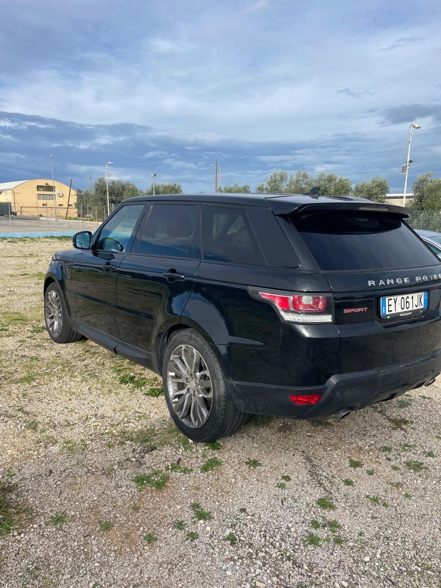 LAND ROVER - Range Rover Sport - 3.0 TDV6 HSE Dynamic