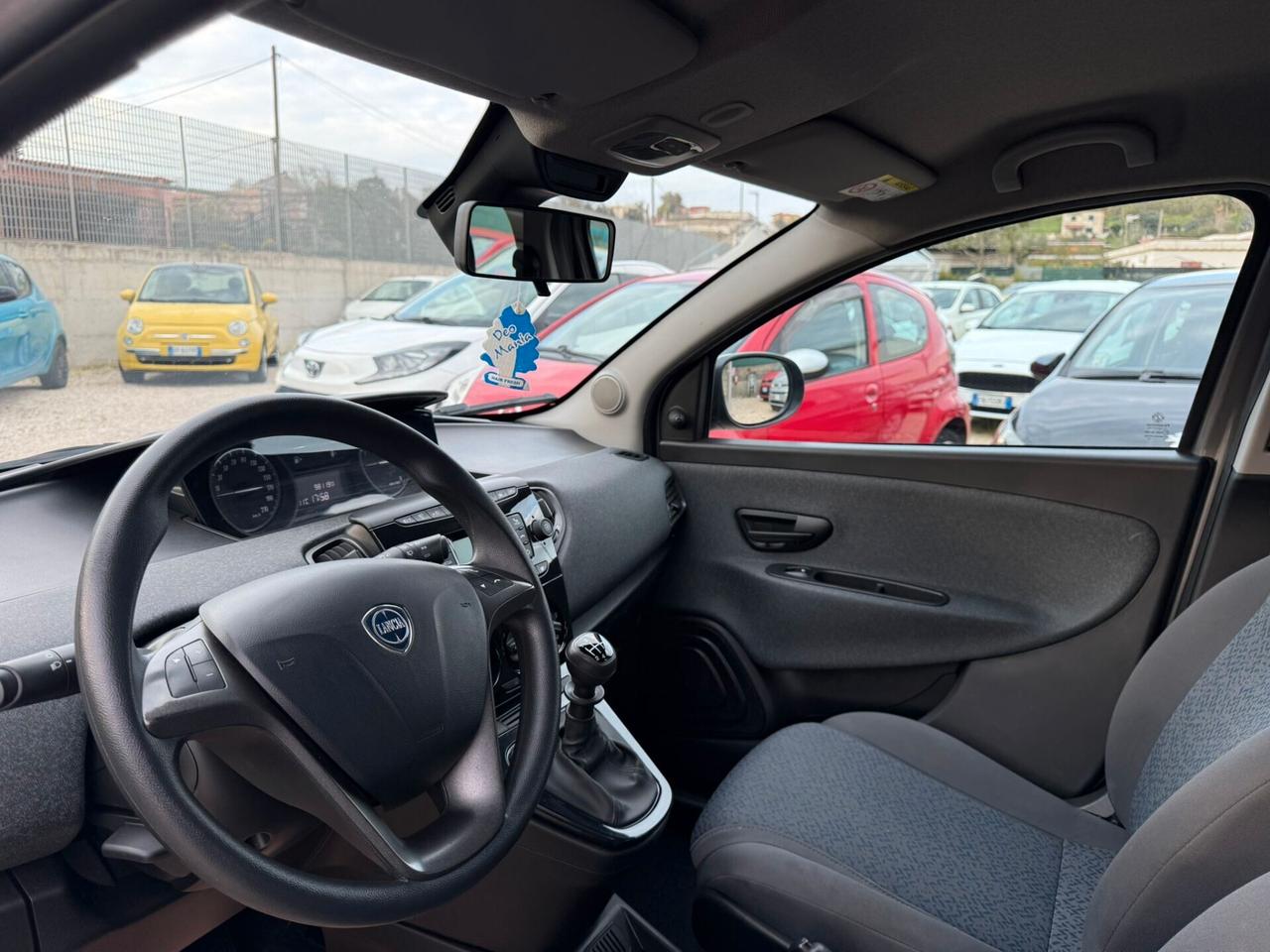 Lancia Ypsilon 1.0 FireFly 5 porte S&S Hybrid