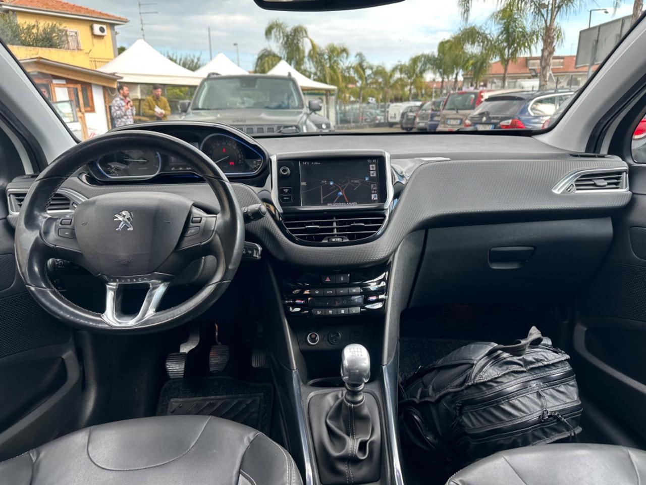 Peugeot 2008 1.6 e-HDi 115 CV Stop&Start Allure