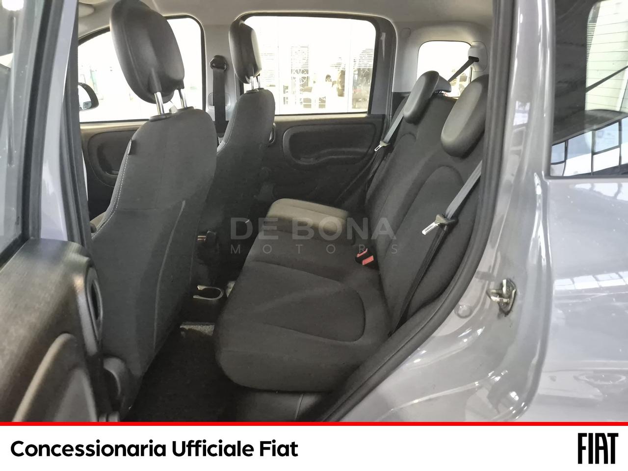 Fiat Panda 1.0 hybrid city cross s&s 70cv