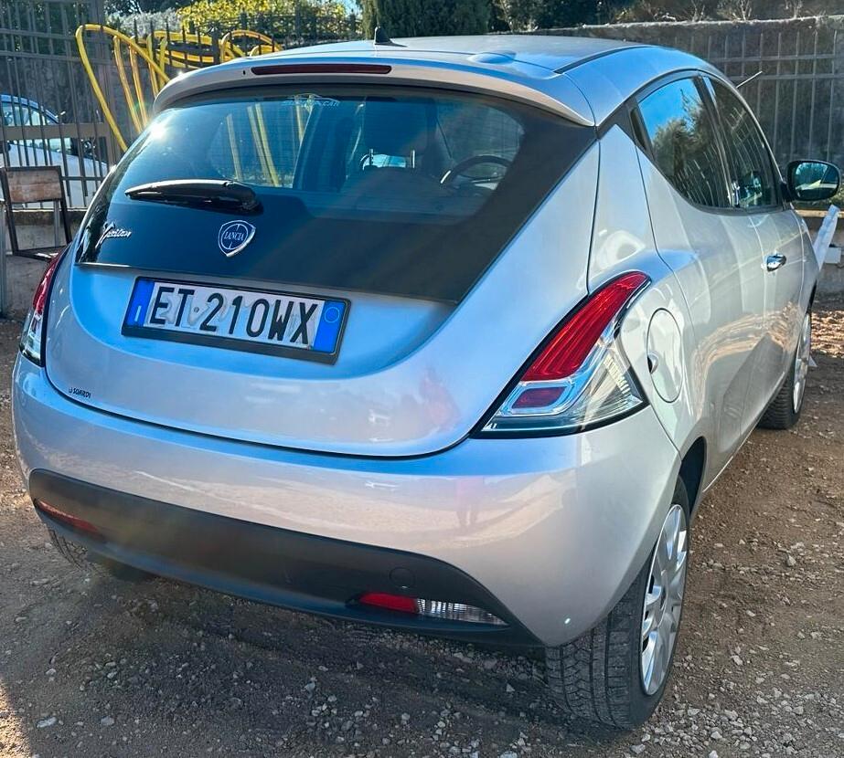 Lancia Ypsilon 1.3 MJT 16V 95 CV 5 porte Elefantino CLIMA MULTIFUNZIONE PDC