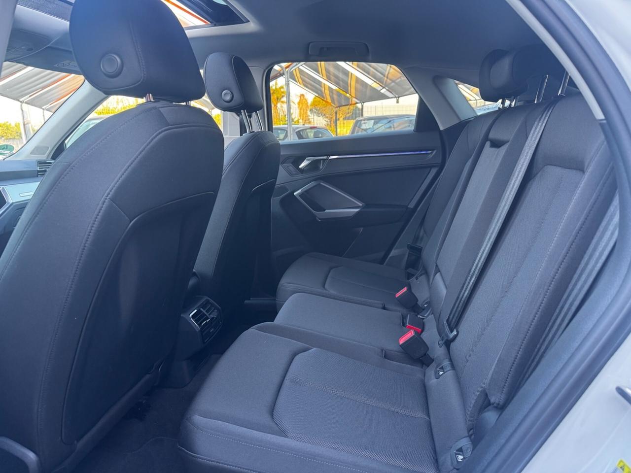 Audi Q3 SPB 35 TDI Stronic Sline Tetto Ambient
