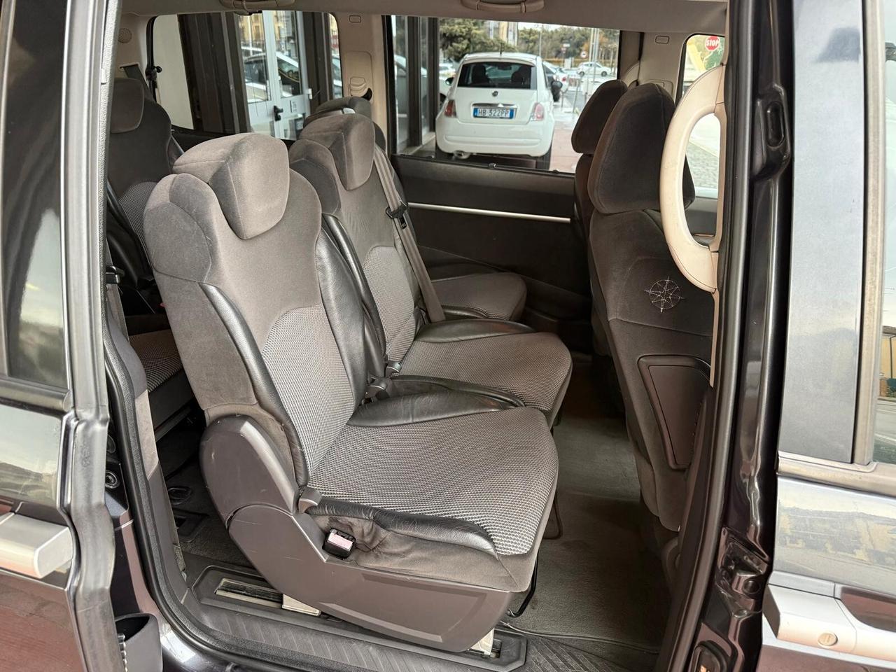 Peugeot 807 2.0 HDi FAP SV