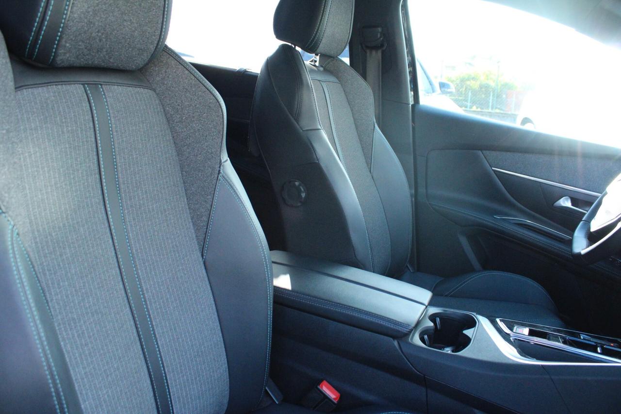 Peugeot 5008 BlueHDi 130 S&S EAT8 Allure Pack