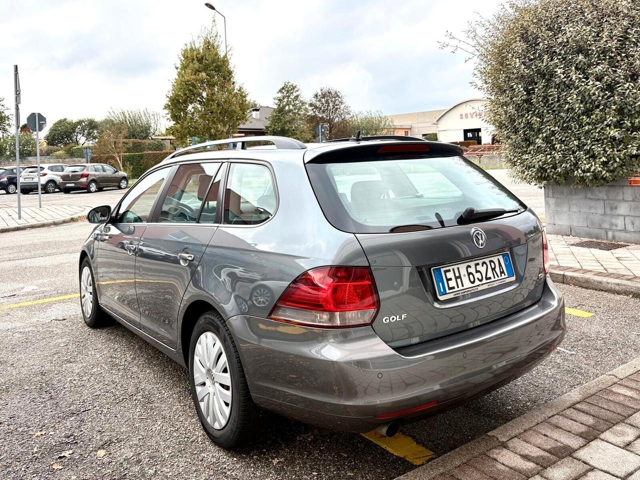 Volkswagen Golf Variant 1.6 TDI Neopatentati