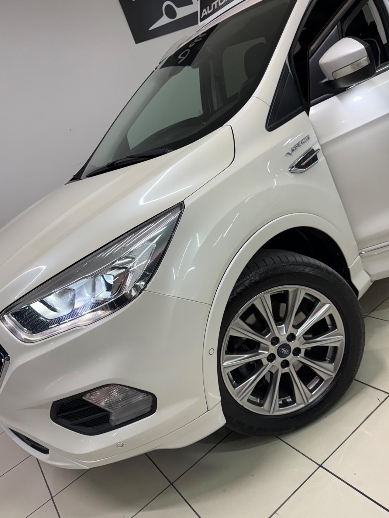 Ford Kuga 2.0 TDCI 150 CV S&S 4WD Powershift Vignale