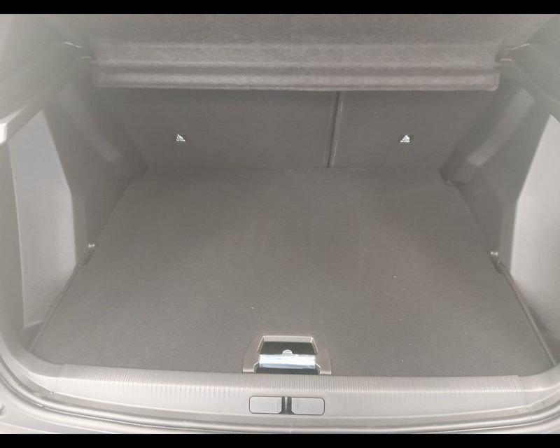 Peugeot 2008 Allure Hybrid 136 e-DCS6