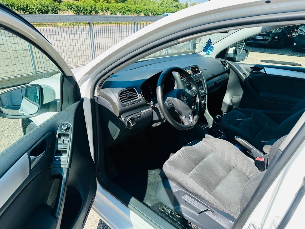 Volkswagen Golf Business 1.6 5p. Highline BiFuel