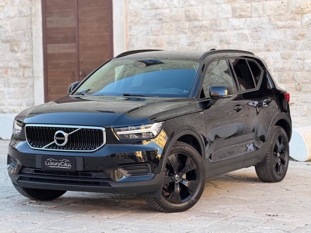 Volvo XC40 D3 R-design 2.0 150 Cv AUTOMATIC LED PELLE