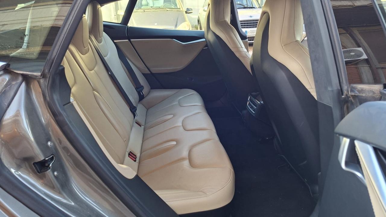 Tesla Model S 90kWh Dual Motor
