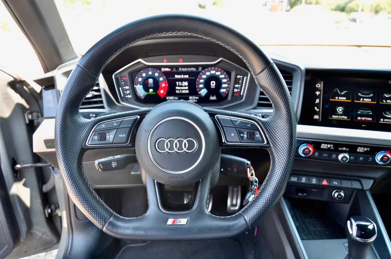 AUDI A1 SPORTBACK 1.5 TFSI 150cv S-TRONIC IDENTITY BLACK S-LINE INT-EXT, UNICOPROPRIETARIO, EURO 6D, UFF ITALIANA, SERVICE AUDI, FULL LED, RETROCAMERA, PERMUTE