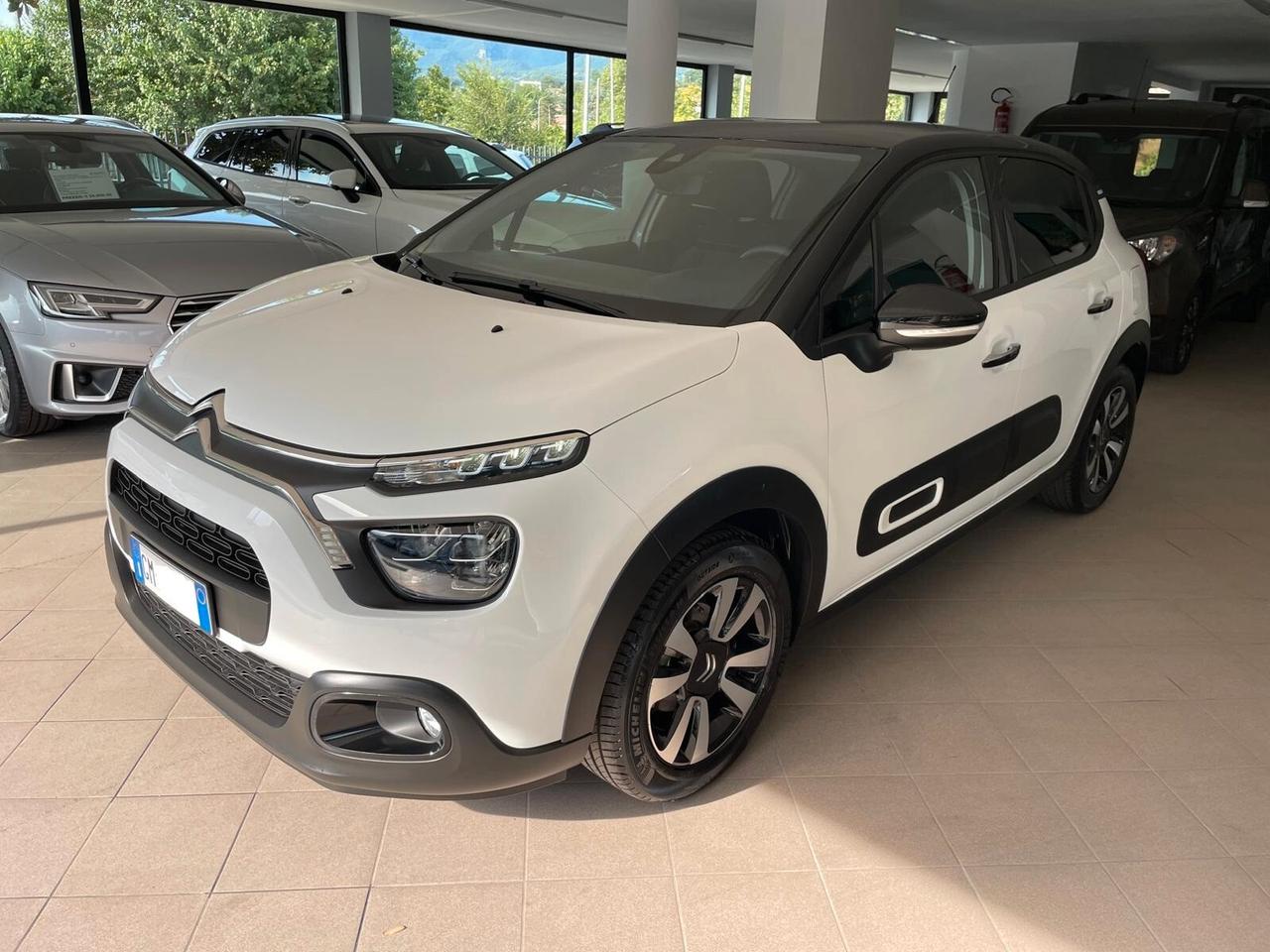 Citroen C3 PureTech 83cv Shine - KM 0