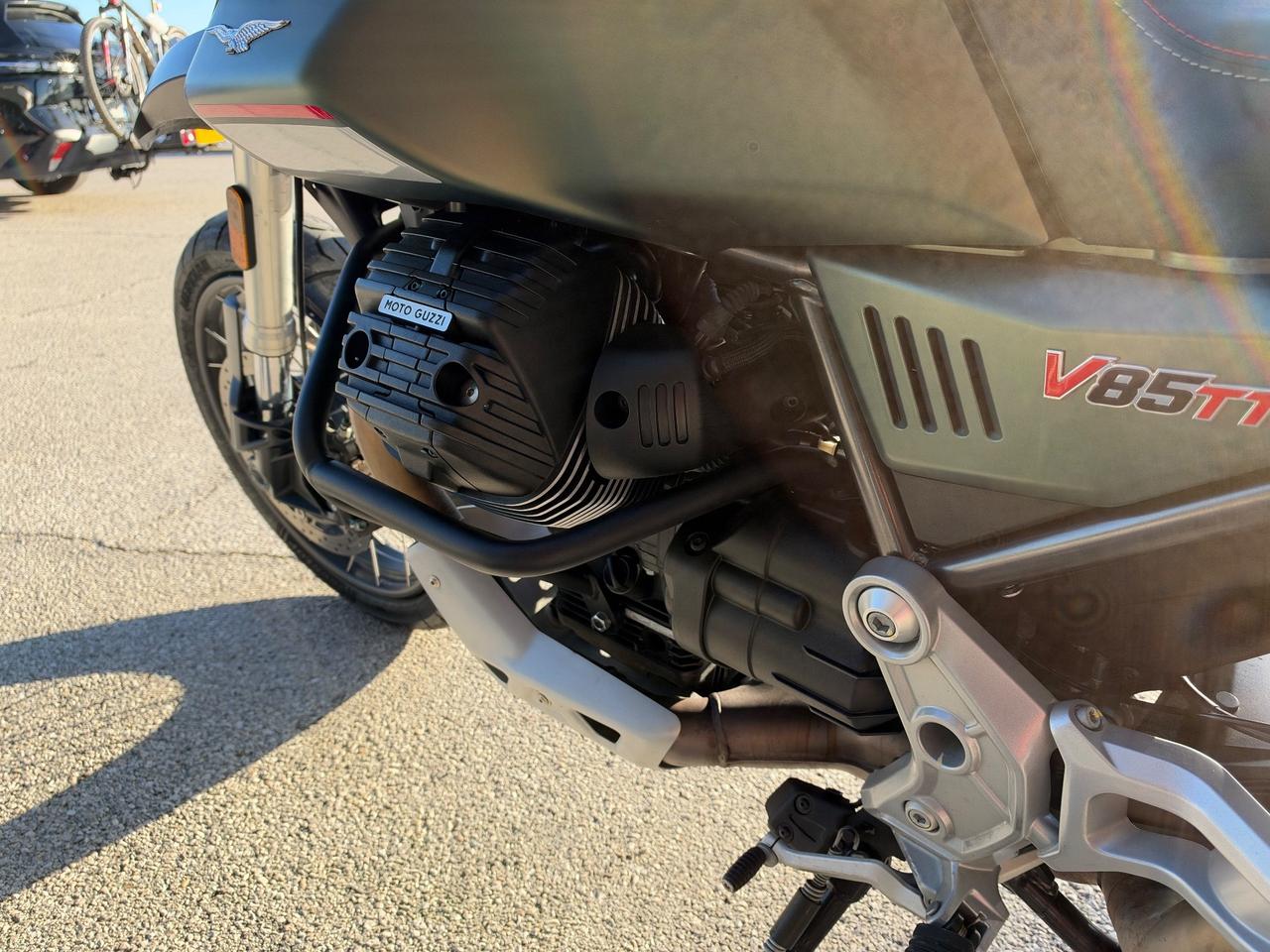 Moto Guzzi V85 TT 2022