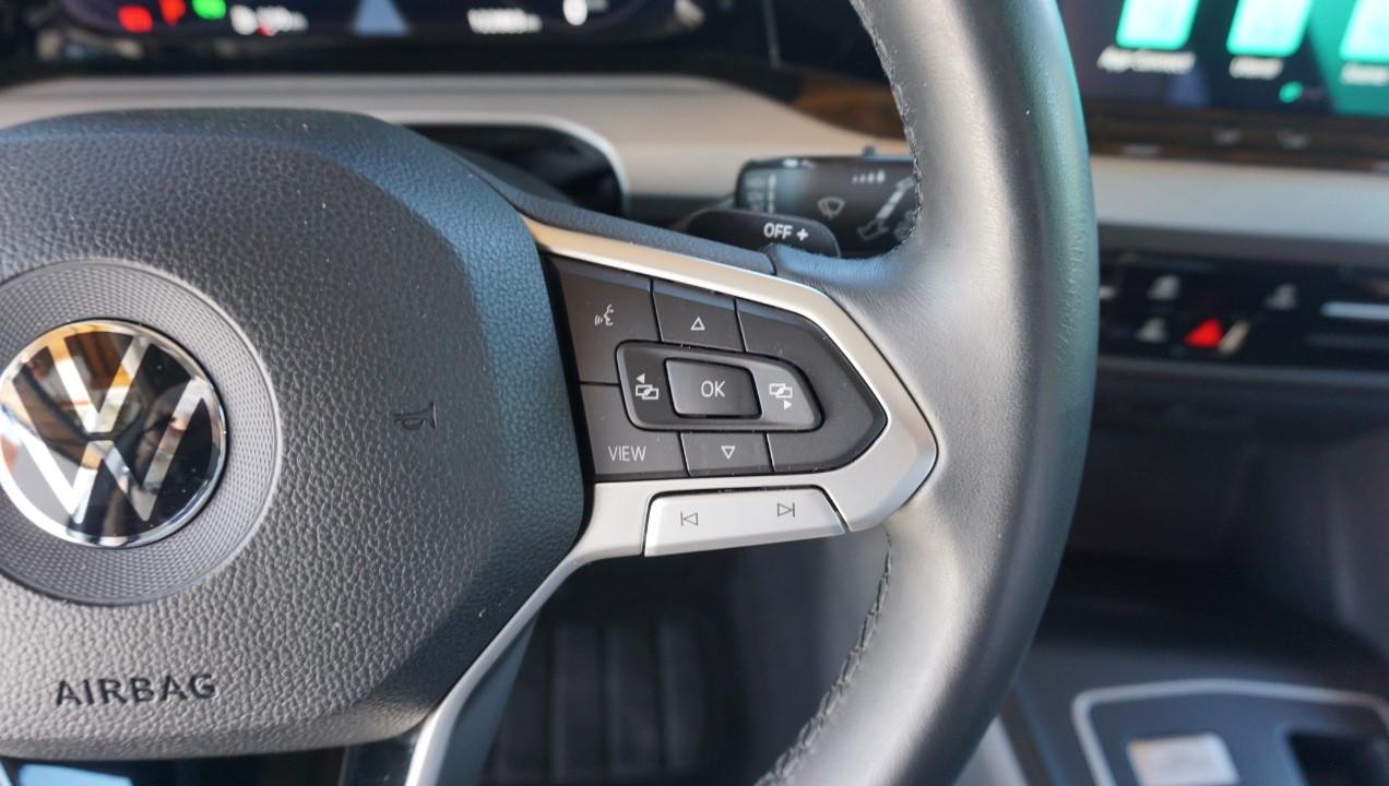 Volkswagen Golf 1.0 etsi evo Life 110cv dsg