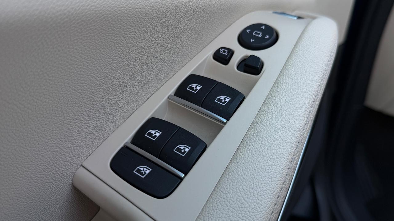 BMW X5 X-DRIVE 25D 2.0 BUSINESS 231 CV - VIRTUAL COCKPIT, PELLE, PACCHETTO LUCI