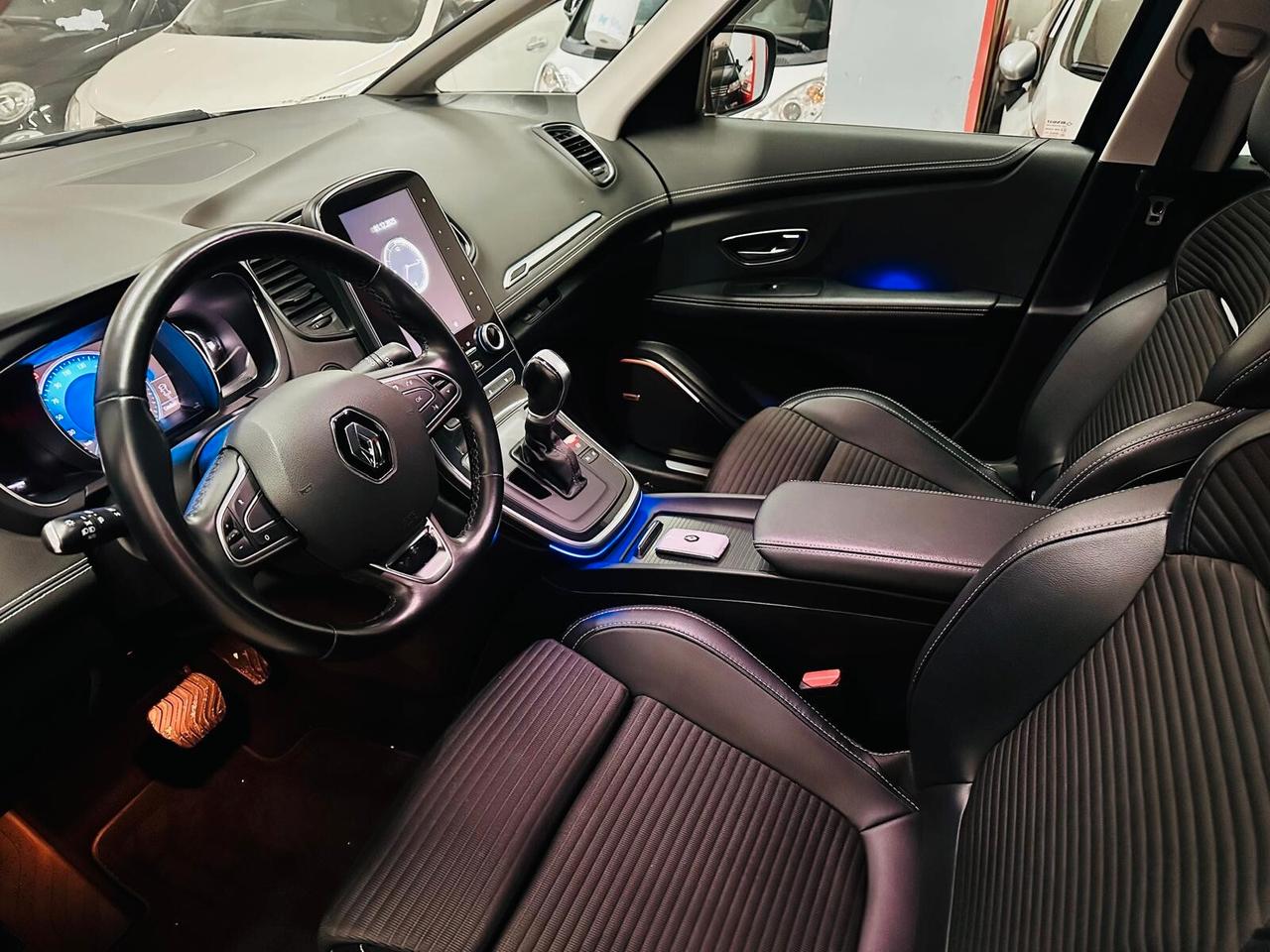 Renault Grand Scenic dCi 110 CV EDC Energy Intens BOSE Edition