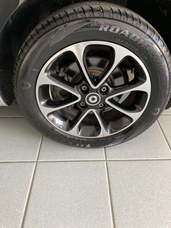 smart fortwo fortwo 70 1.0 Prime