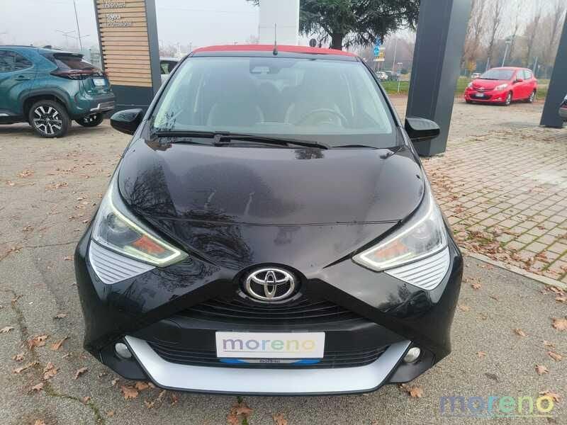 Toyota Aygo 1.0 72 CV x-play