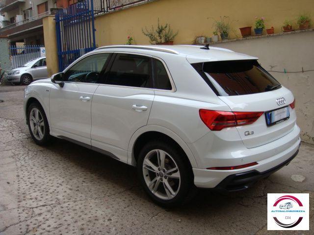 AUDI - Q3 - 35 TDI S tronic S line