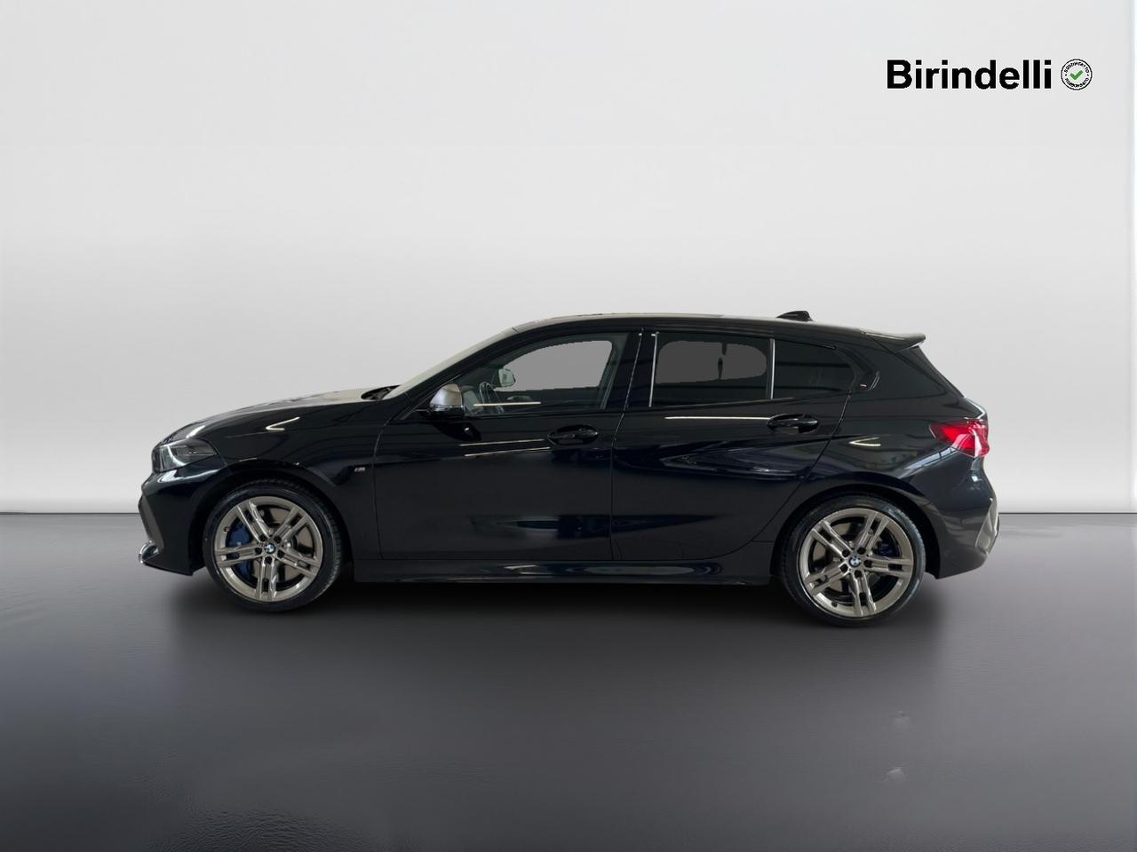 BMW Serie 1 (F40) - M 135i xDrive
