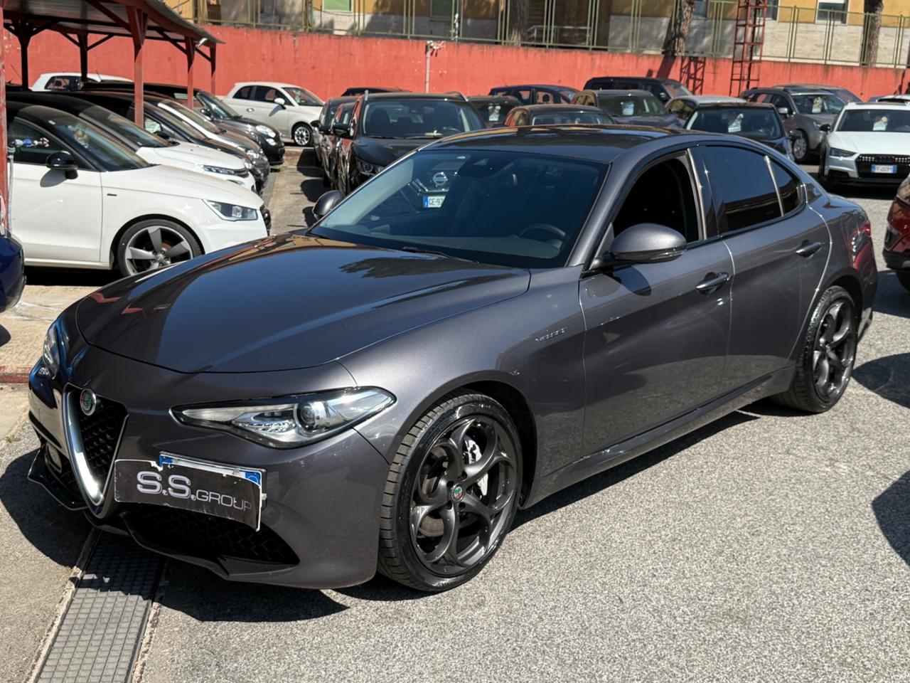 Giulia 2.2 Turbodiesel 210 CV AT8 AWD Q4 Veloce-unipro