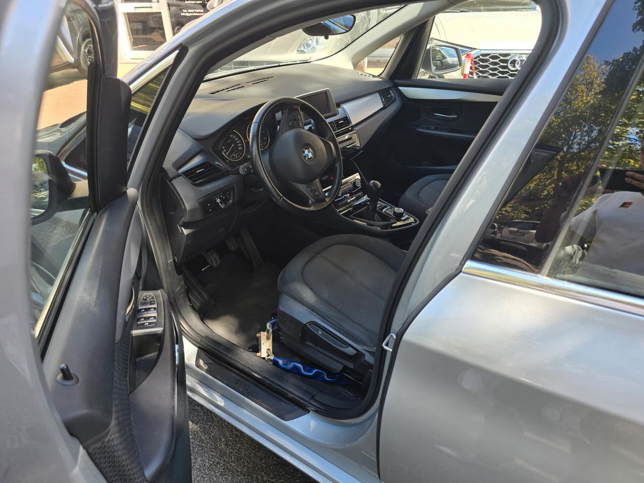 Bmw 2er Active Tourer 218d Sport
