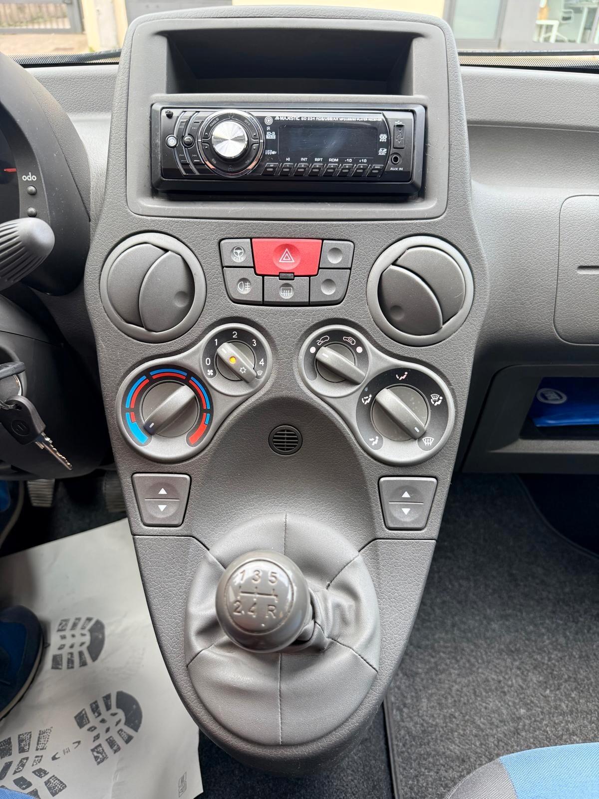 Fiat Panda 1.2 Active 69CV ***OK NEOPATENTATI***