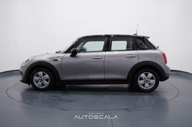 MINI Cooper D 1.5 116cv Automatica Business 5 porte