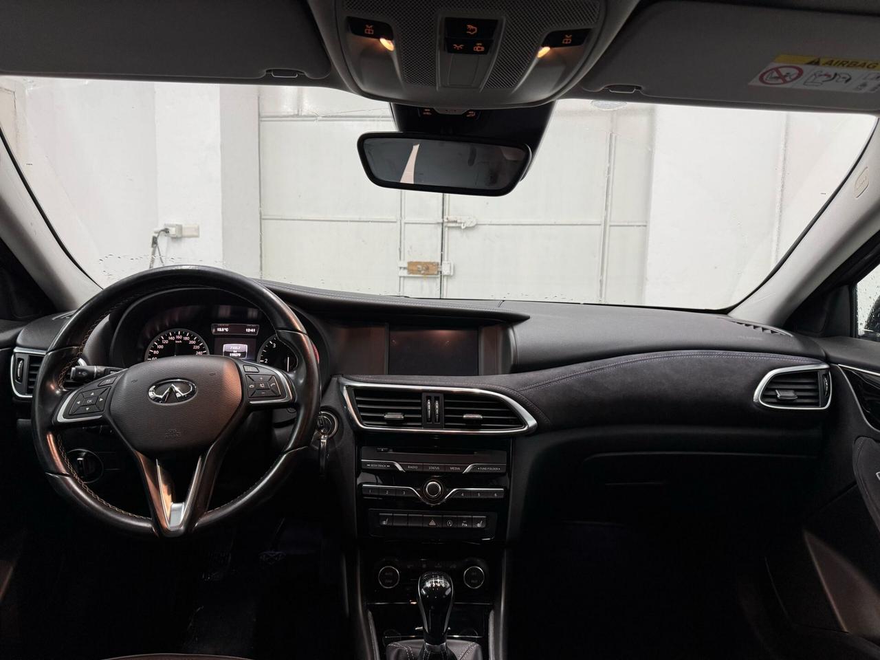 Infiniti Q30 1.5 diesel Premium Tech