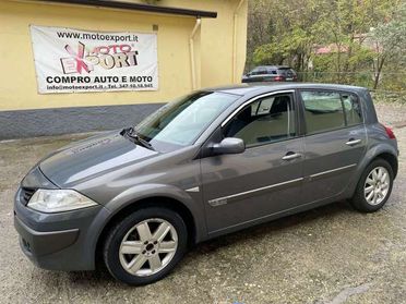 Renault Megane Megane 5p 1.6 16v Luxe Dynamique