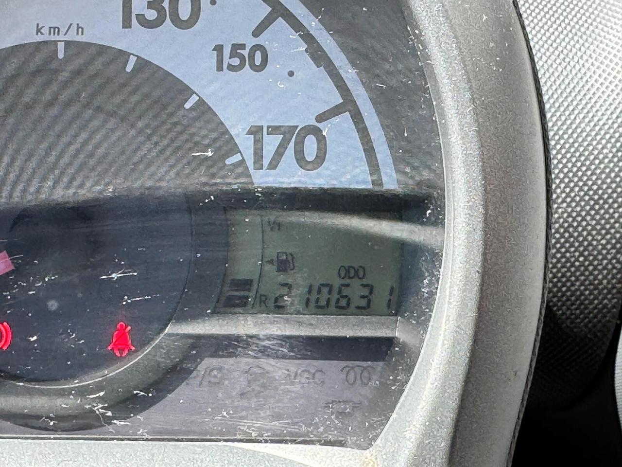 Peugeot 107 1.0 68CV 5p. Desir